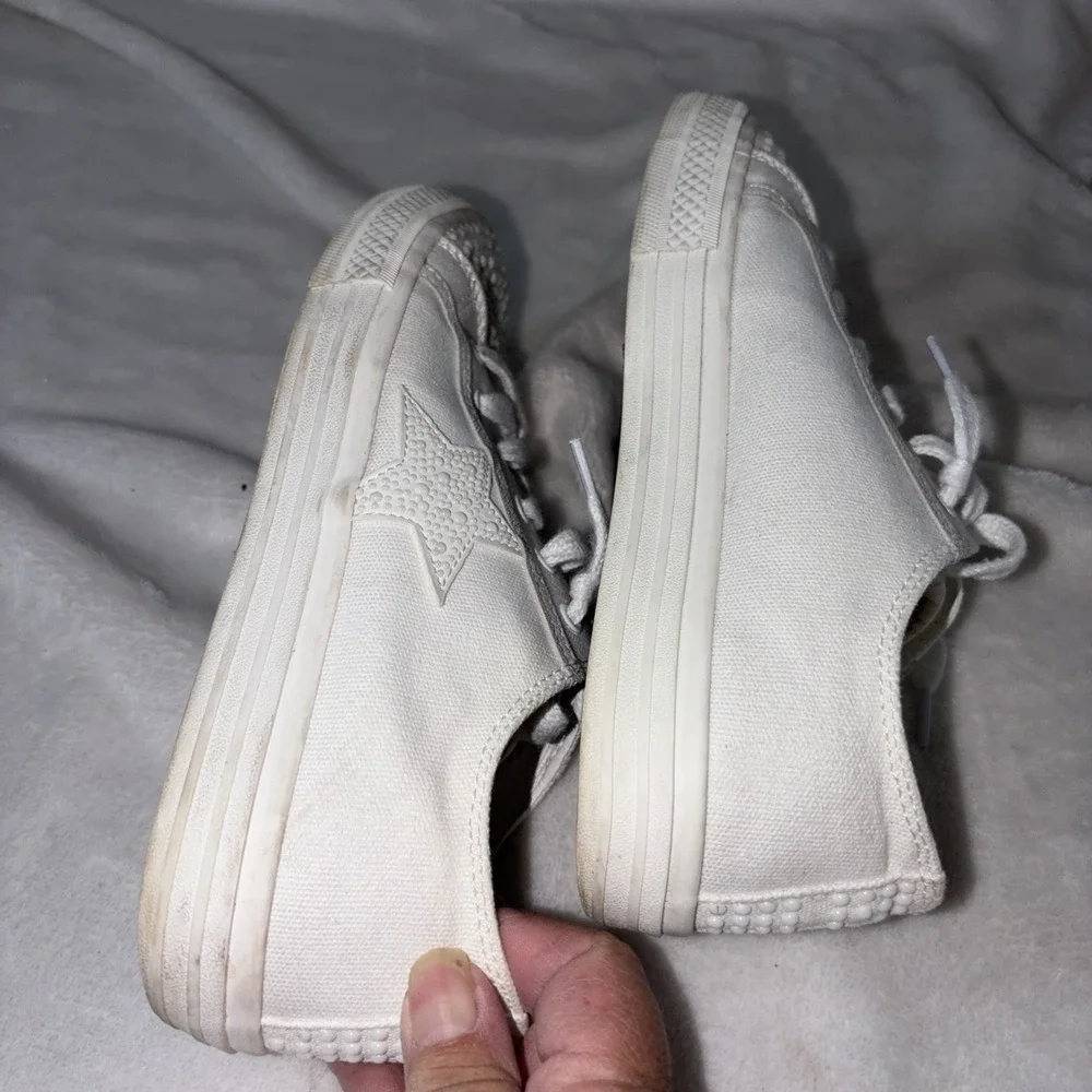 Vintage Havana Women‎ Alive Fashion Sneaker White Pearl 8.5 Designer Alternative